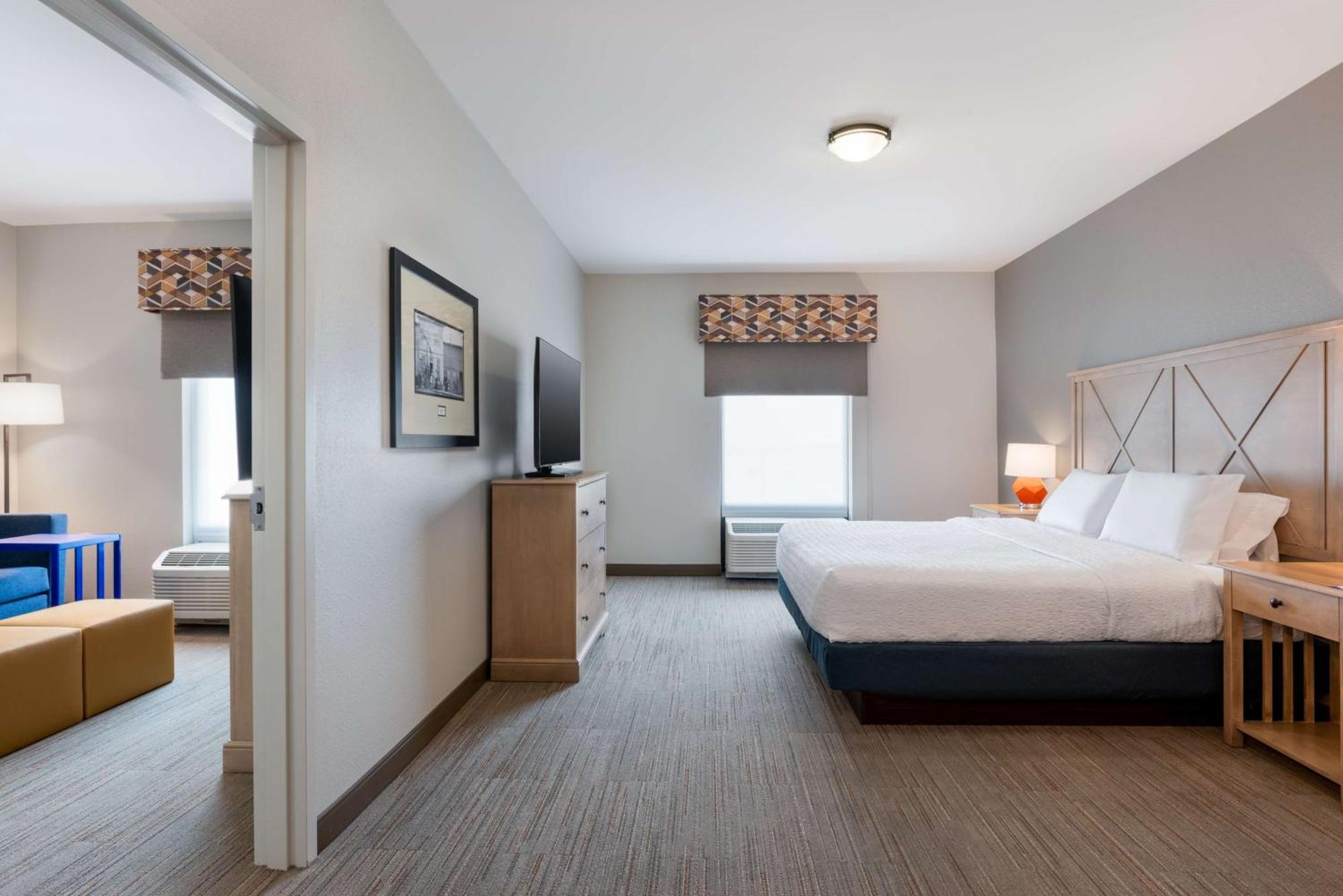 Hampton Inn & Suites Dodge City Boot Hill Casino Екстериор снимка