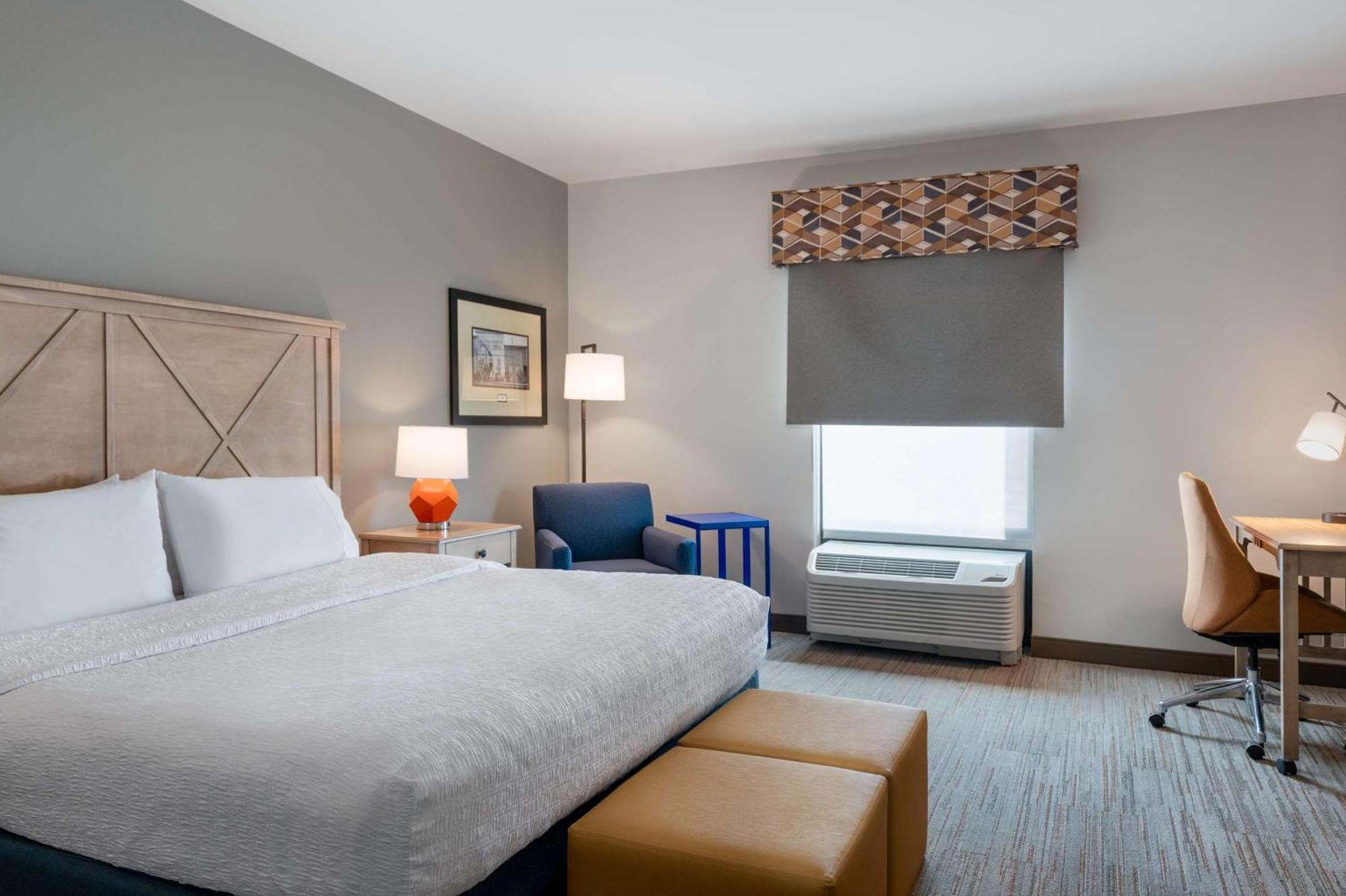 Hampton Inn & Suites Dodge City Boot Hill Casino Екстериор снимка