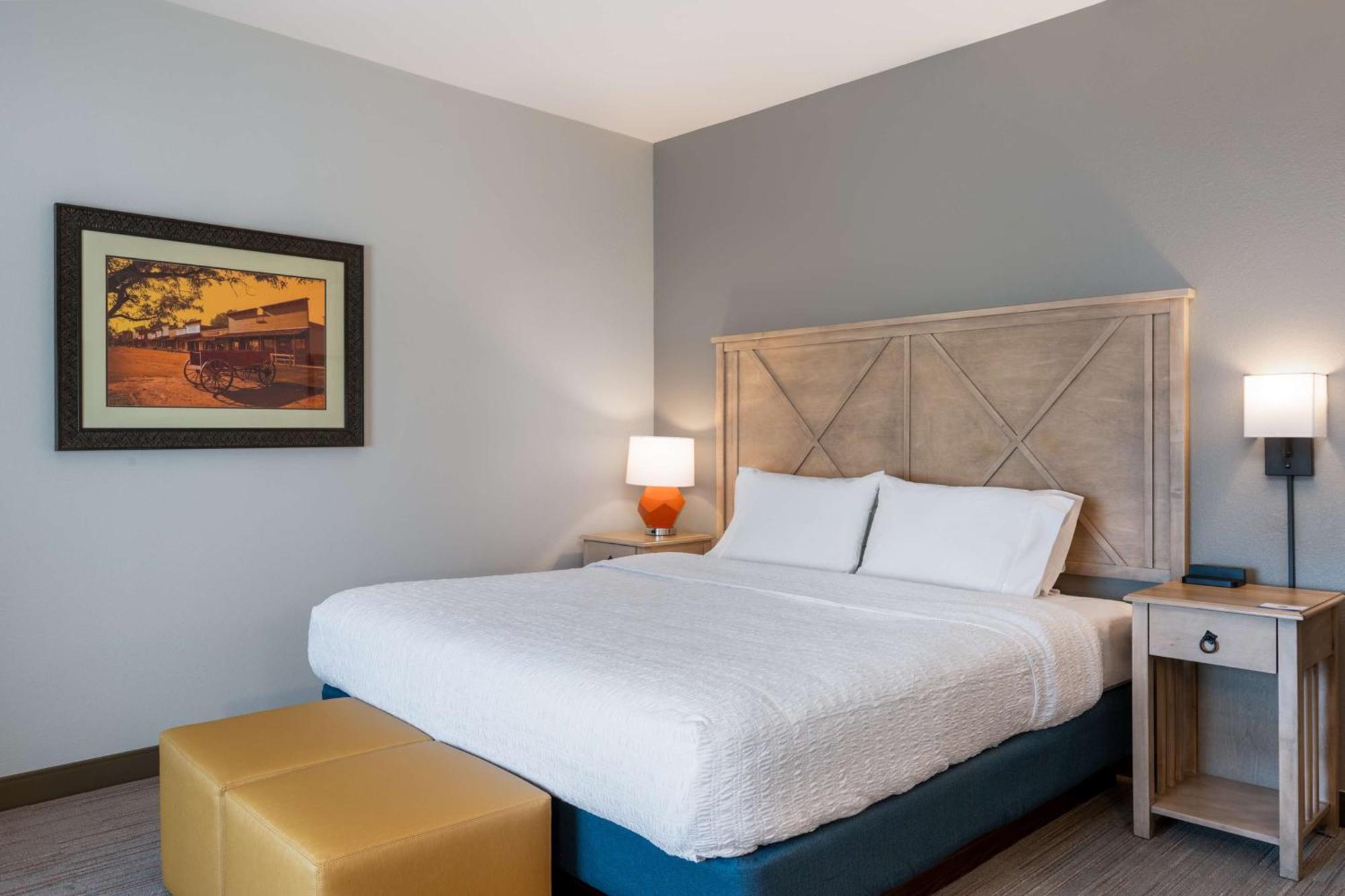 Hampton Inn & Suites Dodge City Boot Hill Casino Екстериор снимка